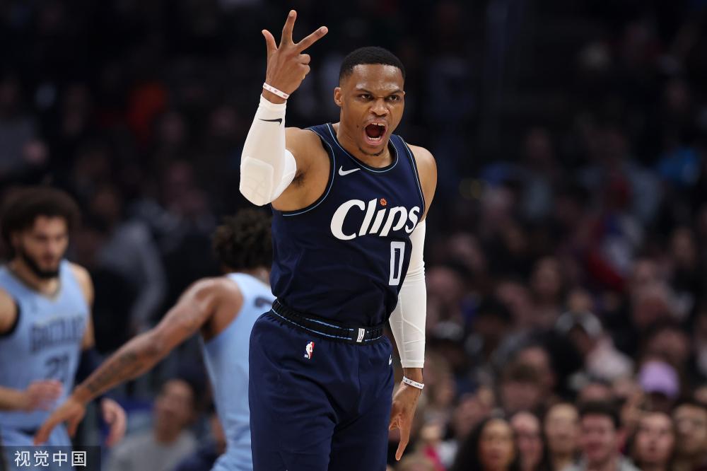 他们在中场 他们在中场